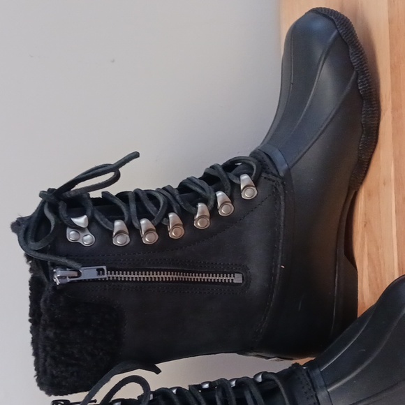 NWT Sperry Saltwater Tall Leather Black Waterproof Boot Size 6.5 - Picture 3 of 16